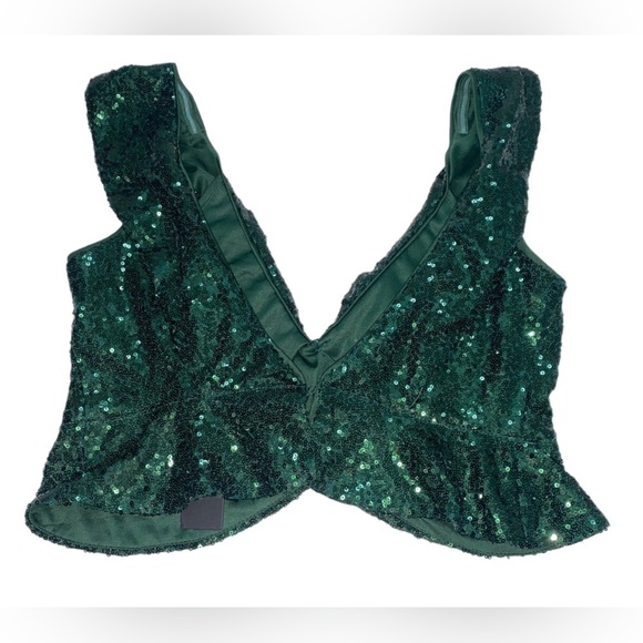 🆕Lulus - Alicia Sequin Ruffled crop top - Picture 7 of 13